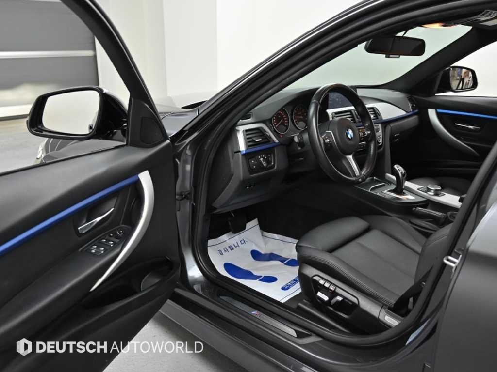 BMW 3시리즈 3시리즈 (F30) 320i M 스포츠 이미지 11