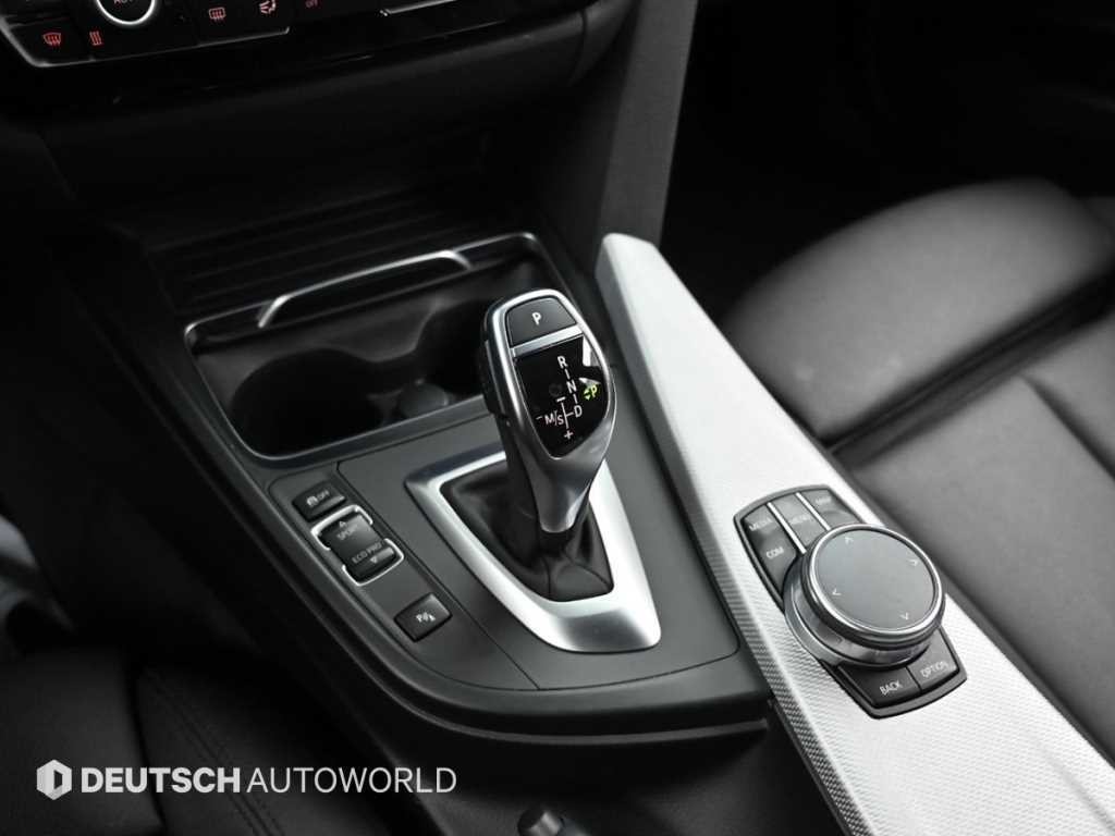 BMW 3시리즈 3시리즈 (F30) 320i M 스포츠 이미지 9