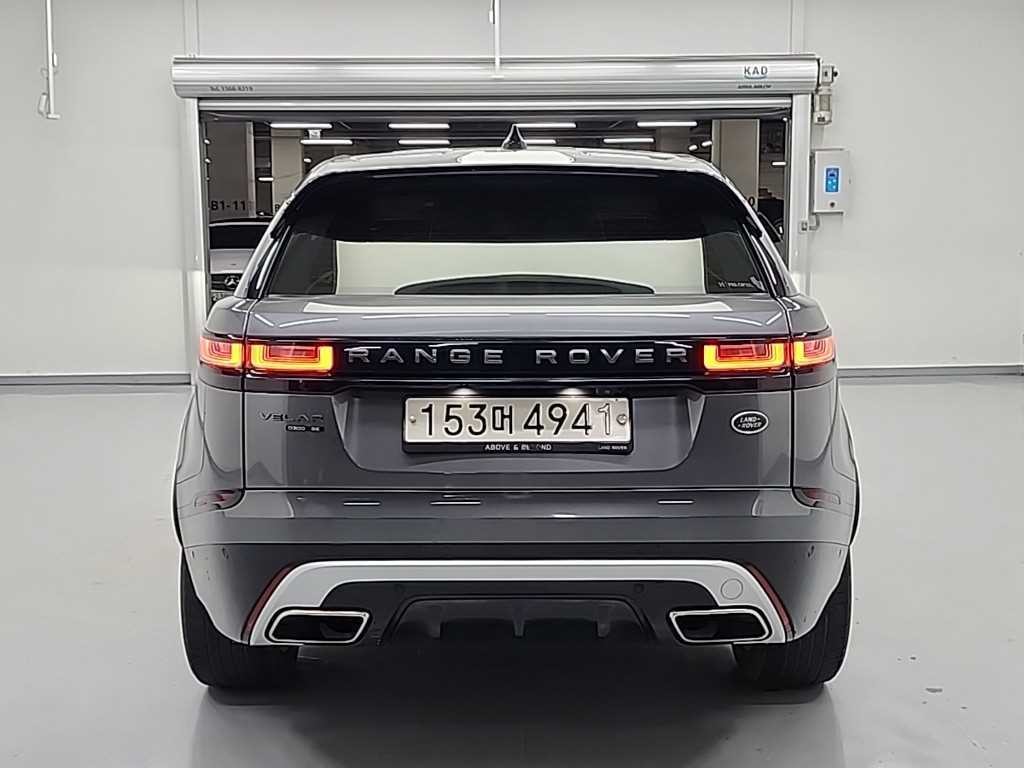 랜드로버 레인지로버 벨라 3.0 D300 R-다이나믹 SE 이미지 3