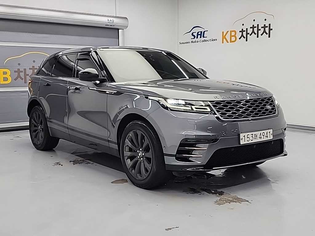 랜드로버 레인지로버 벨라 3.0 D300 R-다이나믹 SE 이미지 4