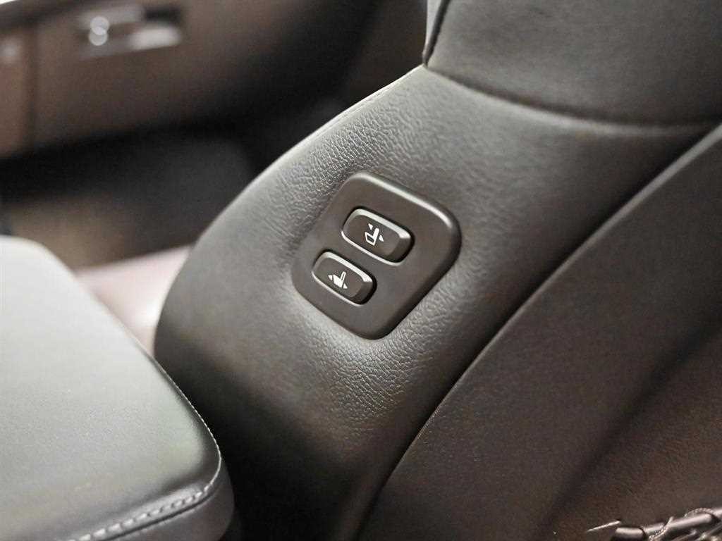 기아 스팅어 디젤 2.2 AWD 플래티넘 이미지 18