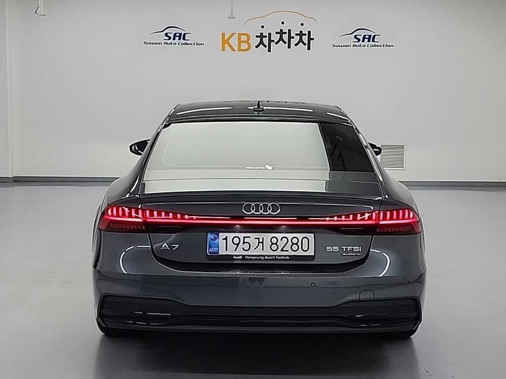 아우디 A7 A7 (4K) 55 TFSI 콰트로 프리미엄 이미지 3