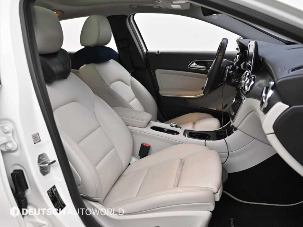벤츠 GLA 클래스 GLA클래스 X156 GLA220 프리미엄 이미지 10