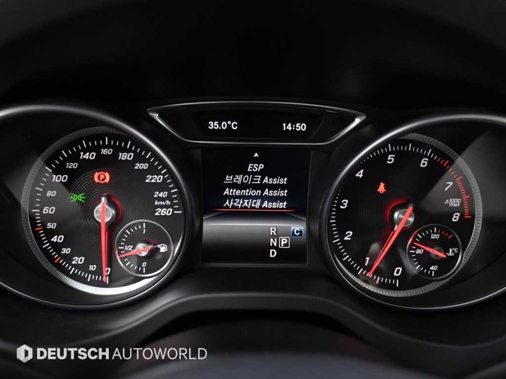 벤츠 GLA 클래스 GLA클래스 X156 GLA220 프리미엄 이미지 17