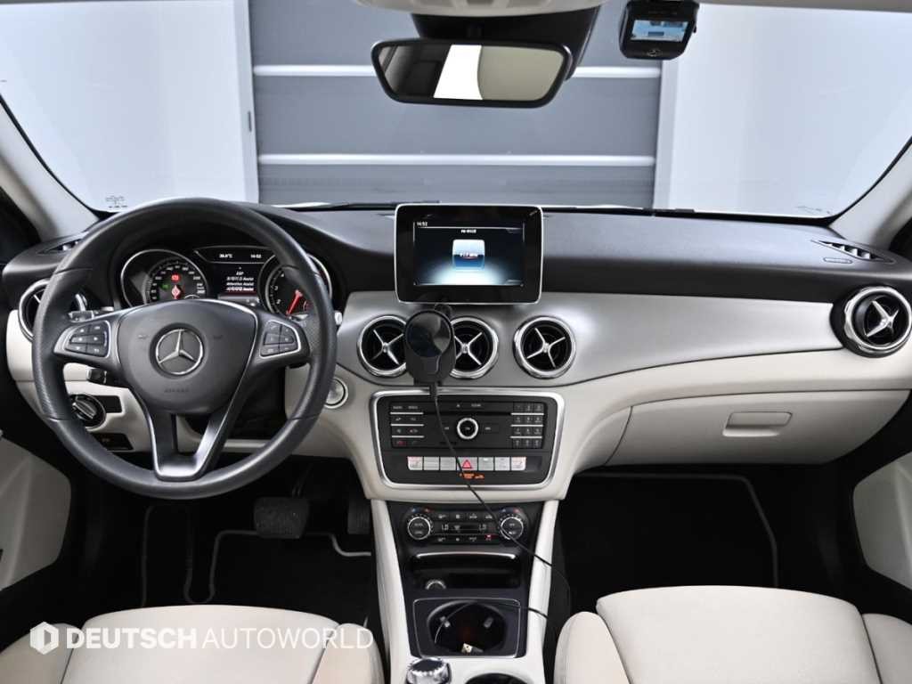벤츠 GLA 클래스 GLA클래스 X156 GLA220 프리미엄 이미지 7