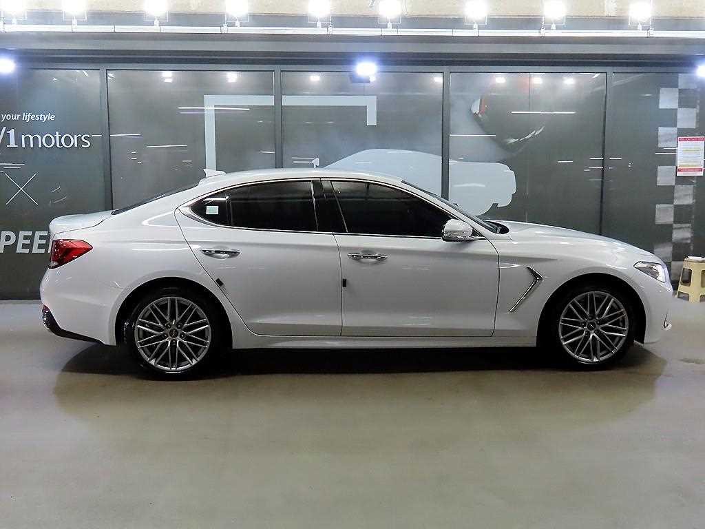 제네시스 G70 2.0T AWD 어드밴스드 이미지 3
