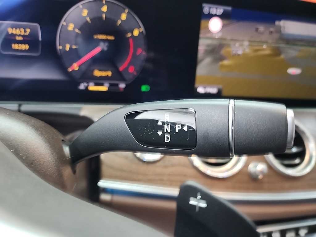 벤츠 E 클래스 E-클래스 W213 E300 4MATIC 익스클루시브 이미지 8