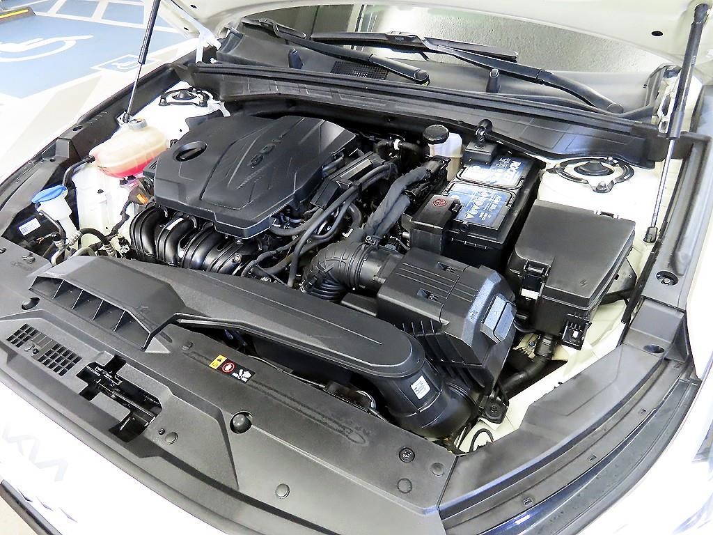 기아 K8 2.5 2WD 노블레스 이미지 19