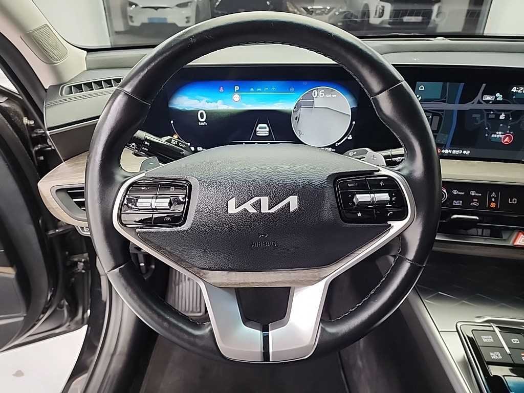 기아 K8 2.5 2WD 노블레스 이미지 9
