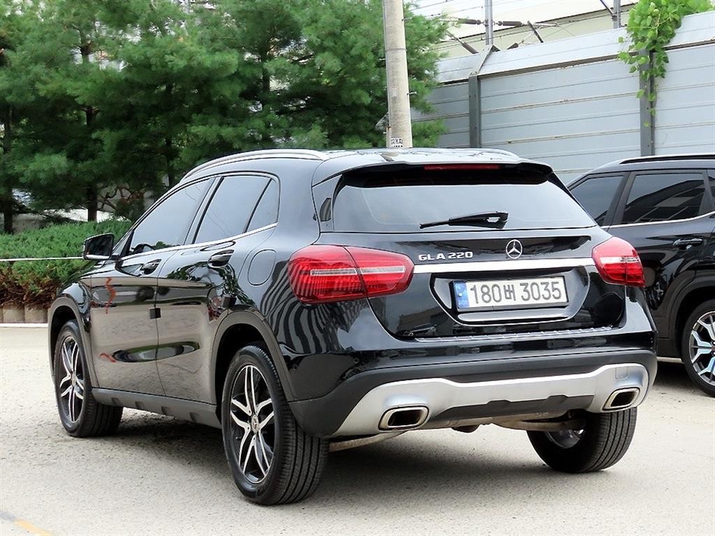 벤츠 GLA 클래스 GLA클래스 X156 GLA220 이미지 3