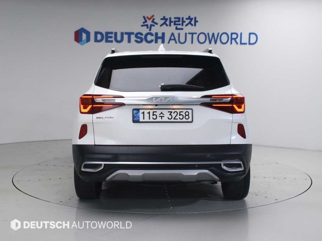 기아 셀토스 가솔린 1.6 터보 2WD 시그니처 이미지 4