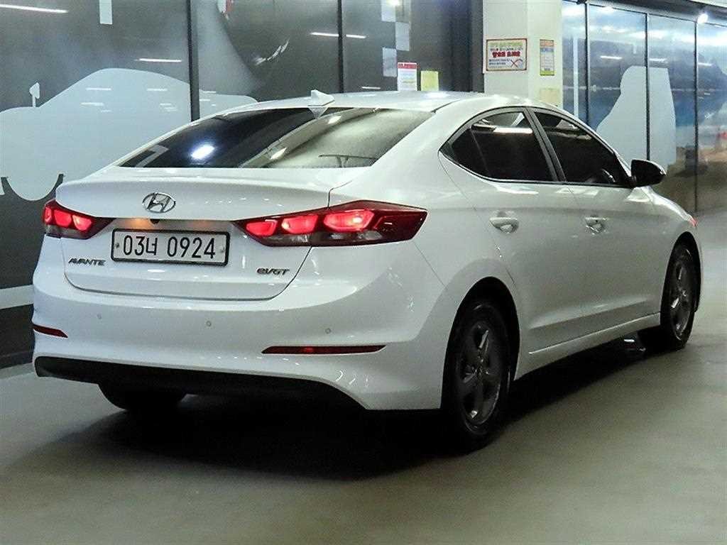현대 아반떼 아반떼 AD 1.6 e-VGT 스마트 이미지 4