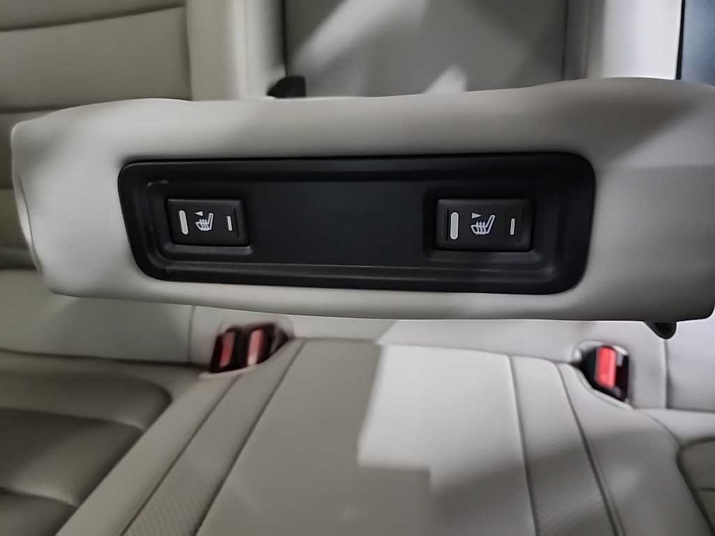 르노코리아(삼성) QM6 더뉴QM6 2.0 LPe RE 시그니처 2WD 이미지 13