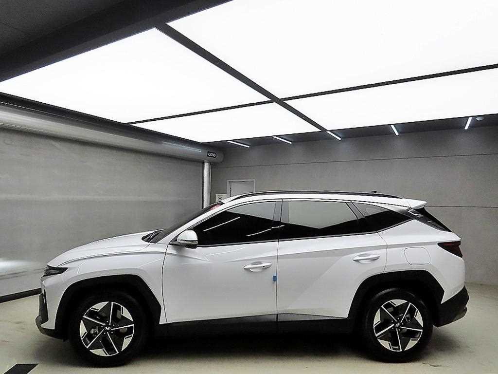 현대 투싼 더 뉴 투싼 (NX4) 가솔린 1.6 터보 2WD 프리미엄 이미지 4