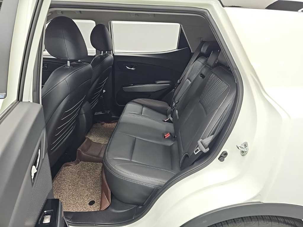 KG모빌리티(쌍용) 티볼리 티볼리 아머 2WD 가솔린 VX 이미지 12