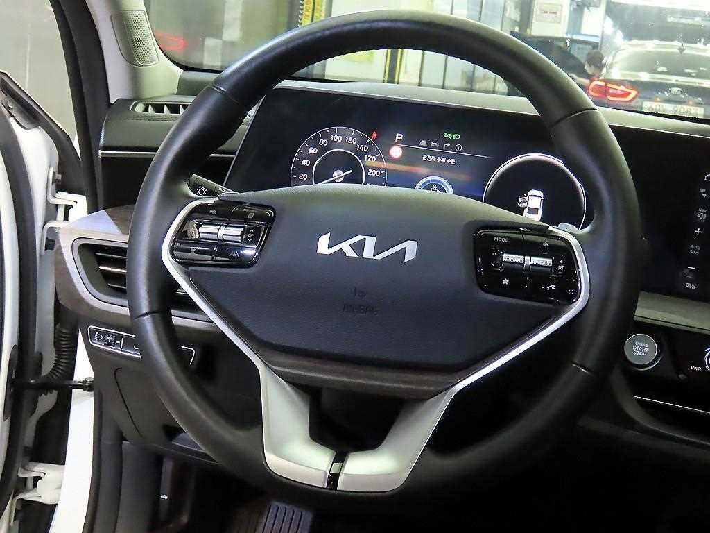 기아 K8 2.5 2WD 노블레스 이미지 8
