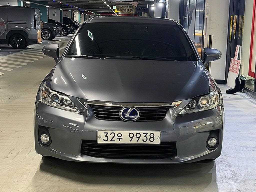렉서스 CT 200H 컴팩트 이미지 2
