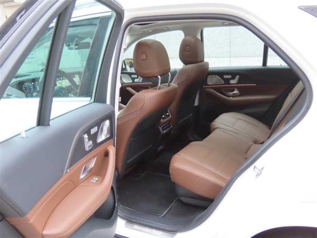 벤츠 GLE 클래스 GLE 클래스 W167 GLE 450 4MATIC 이미지 13