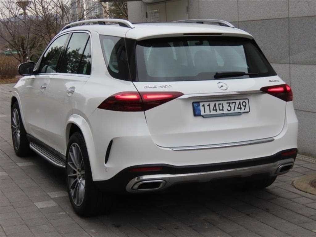 벤츠 GLE 클래스 GLE 클래스 W167 GLE 450 4MATIC 이미지 4