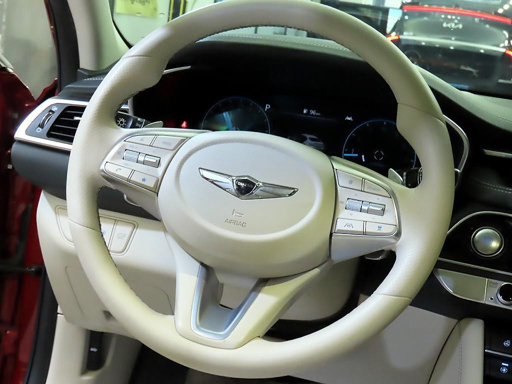 제네시스 G70 더 뉴 G70 가솔린 2.0T 2WD 이미지 8
