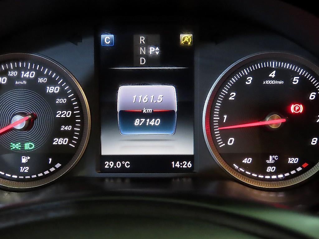 벤츠 C 클래스 C클래스 W205 C200 이미지 9