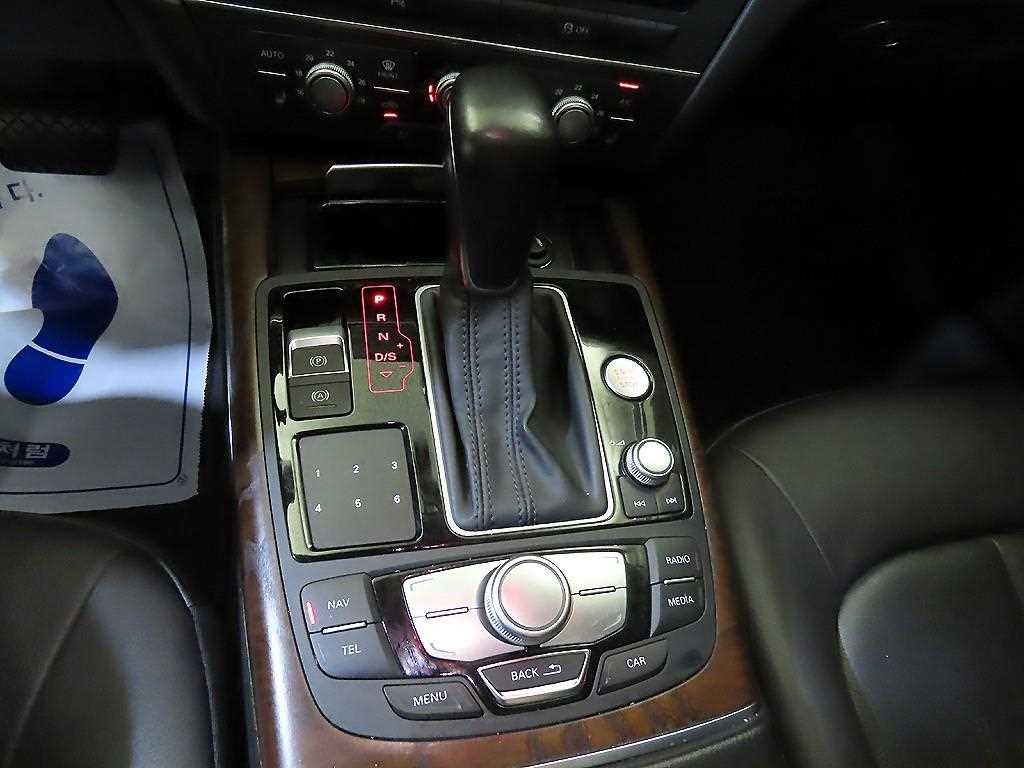 아우디 A6 뉴A6 35 TDI 콰트로 이미지 12
