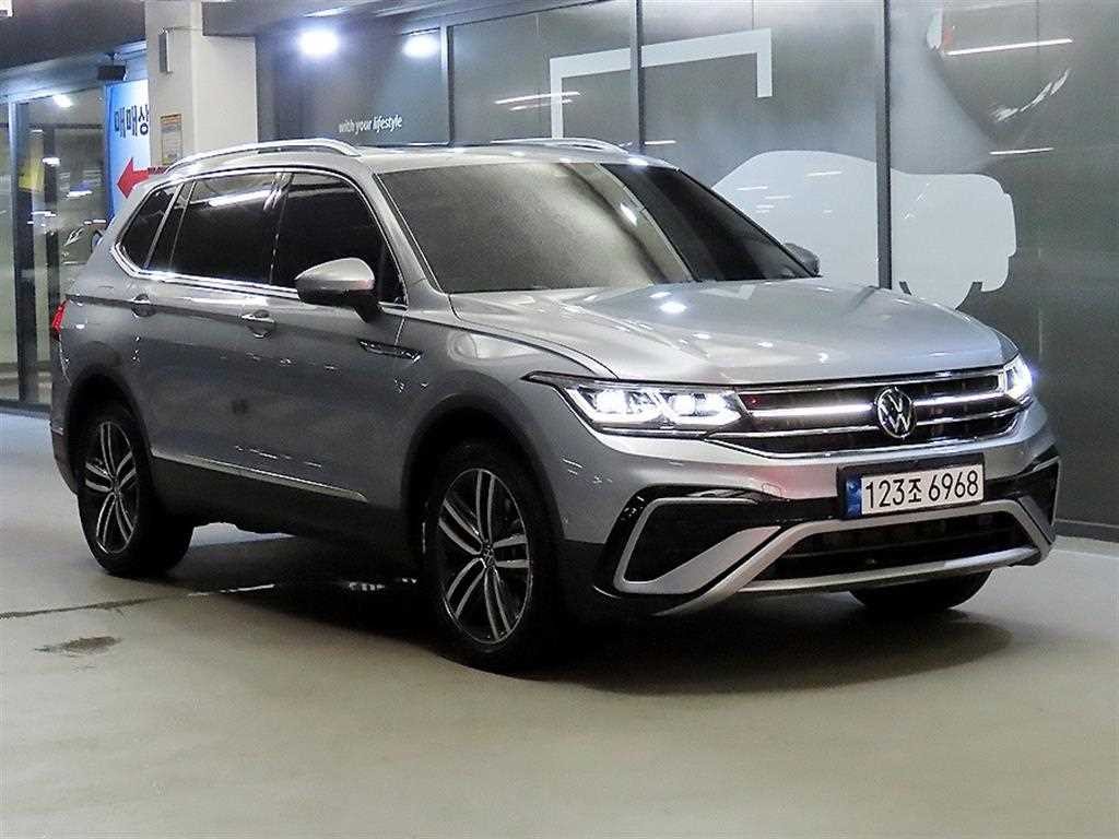 폭스바겐 티구안 티구안 올스페이스 2.0 TSI 프레스티지 이미지 1