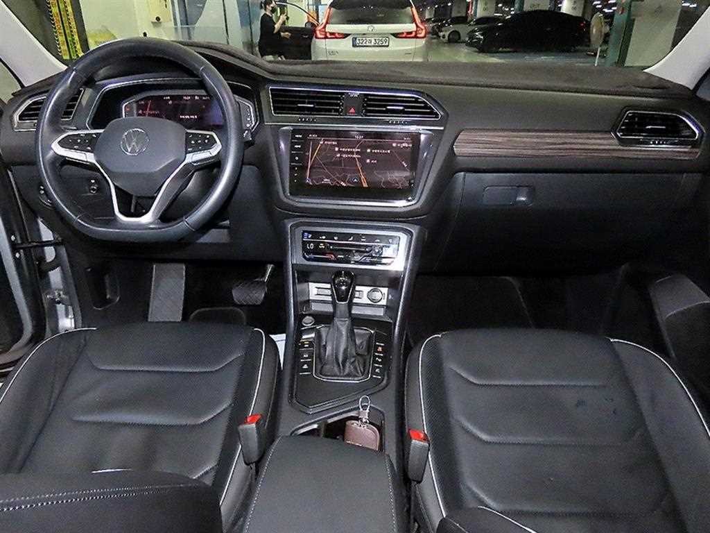 폭스바겐 티구안 티구안 올스페이스 2.0 TSI 프레스티지 이미지 10