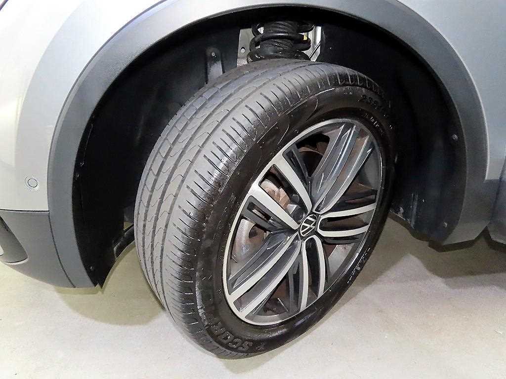 폭스바겐 티구안 티구안 올스페이스 2.0 TSI 프레스티지 이미지 20