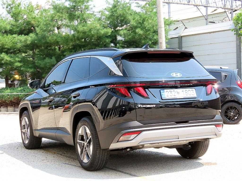 현대 투싼 더 뉴 투싼 (NX4) 가솔린 1.6 터보 2WD 프리미엄 이미지 3