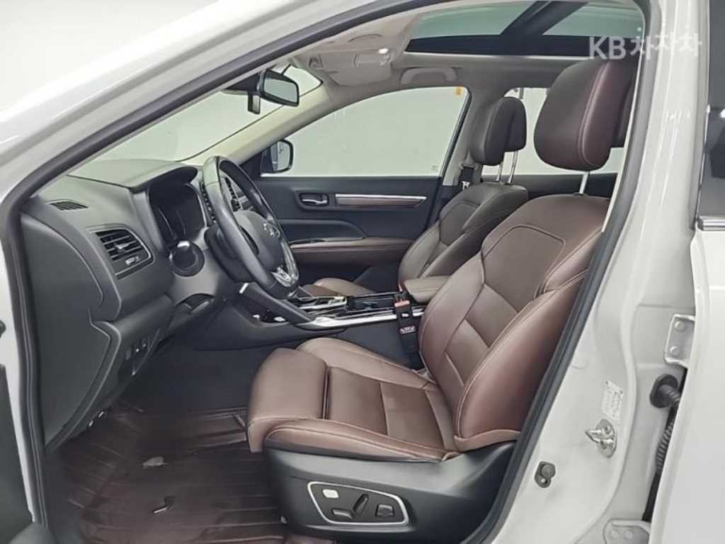르노코리아(삼성) QM6 더뉴QM6 가솔린 2.0 GDe RE 시그니처 2WD 이미지 11