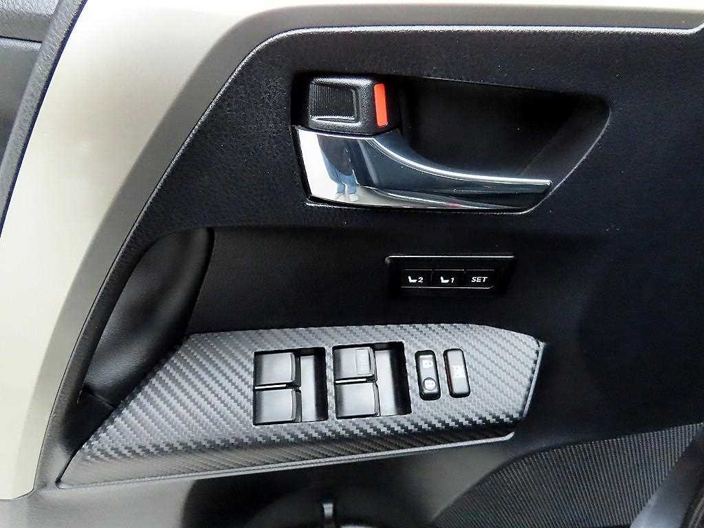 토요타 라브4 2.5 2WD 이미지 11