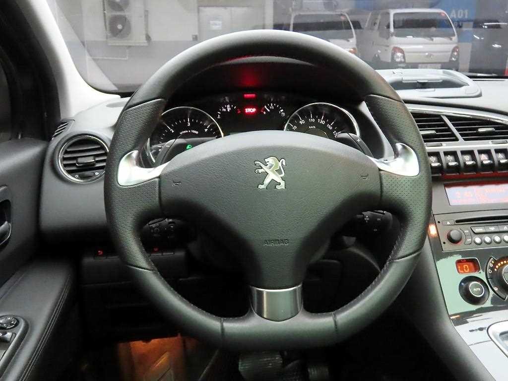 푸조 3008 1.6 e-HDI Active 이미지 8