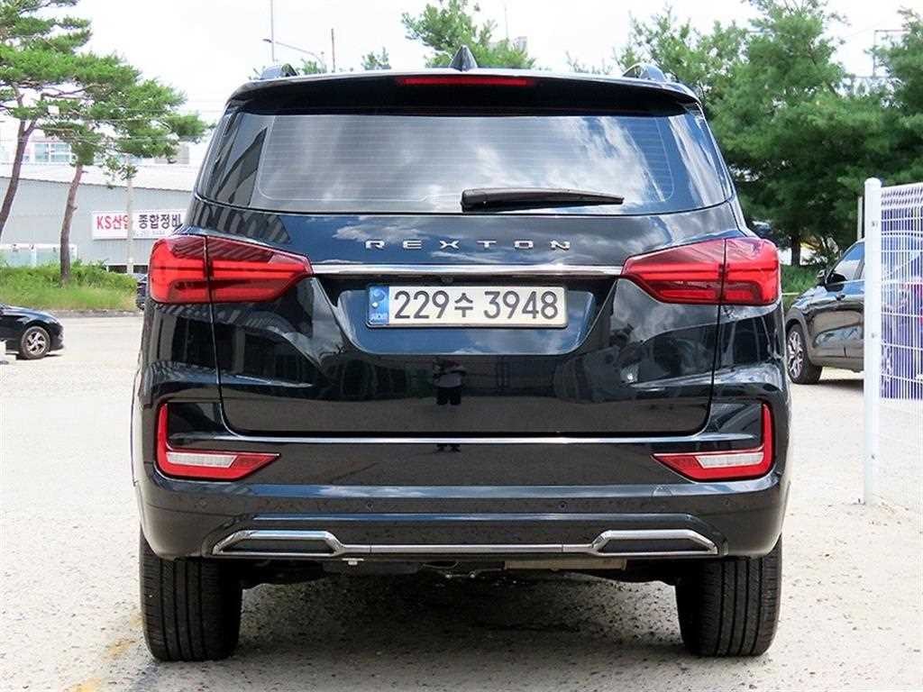 KG모빌리티(쌍용) 렉스턴 올 뉴 렉스턴 (Y450) 디젤 2.2 4WD 더 블랙 이미지 4