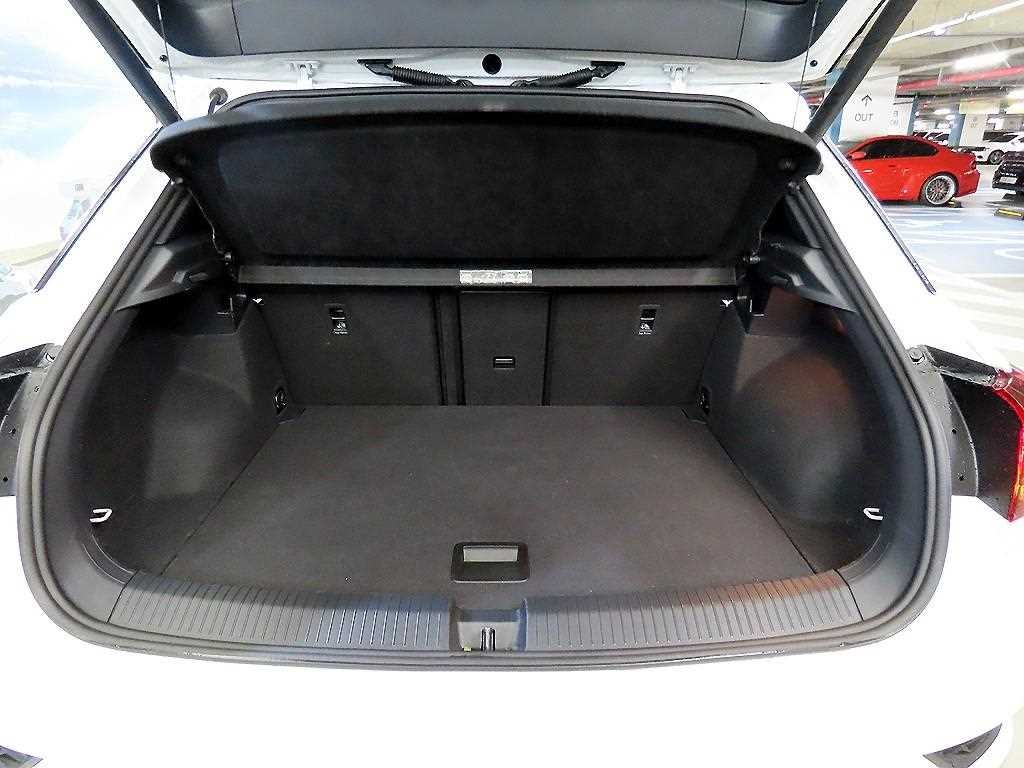 폭스바겐 티록 2.0 TDI 프레스티지 이미지 17