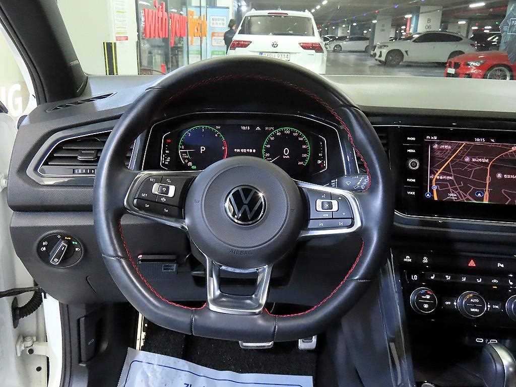 폭스바겐 티록 2.0 TDI 프레스티지 이미지 8