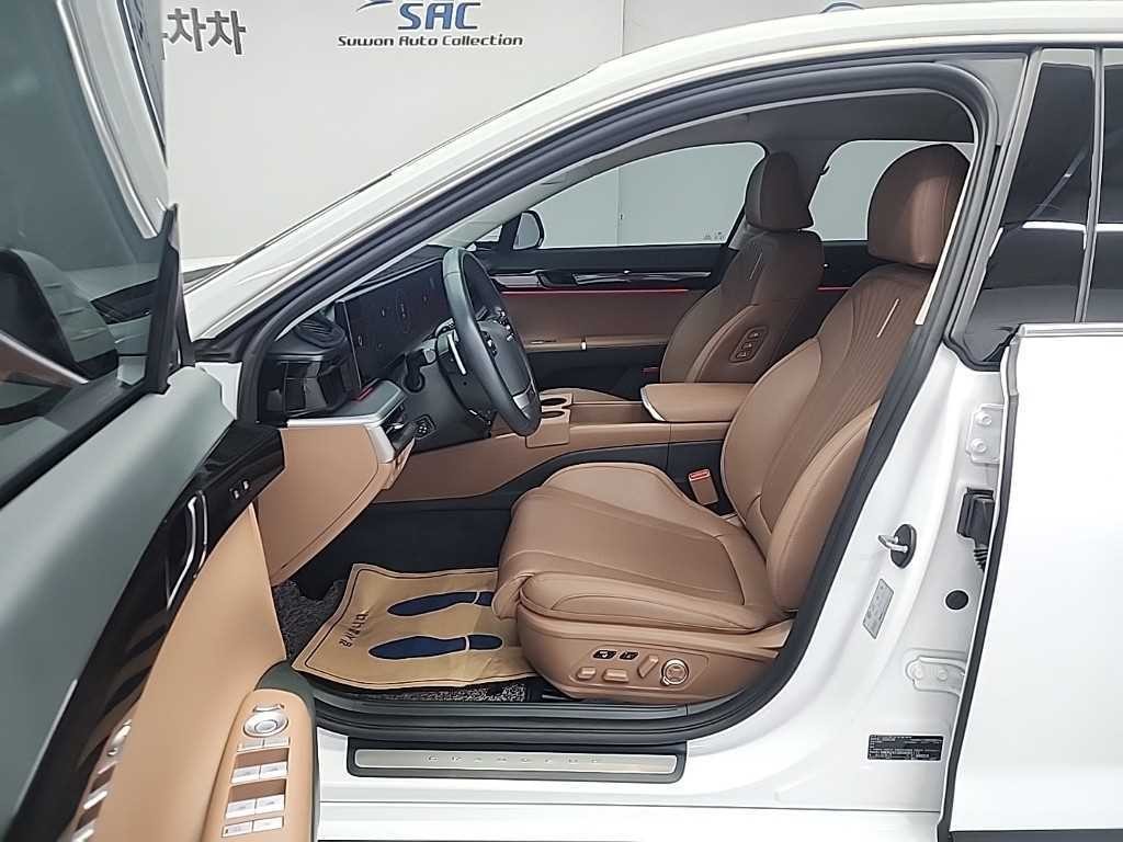 현대 그랜저 그랜저 (GN7) 가솔린 2.5 2WD 익스클루시브 이미지 11