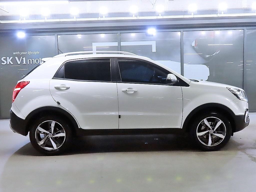 KG모빌리티(쌍용) 코란도 뉴스타일코란도C 2.2 RX 2WD 최고급형 이미지 3