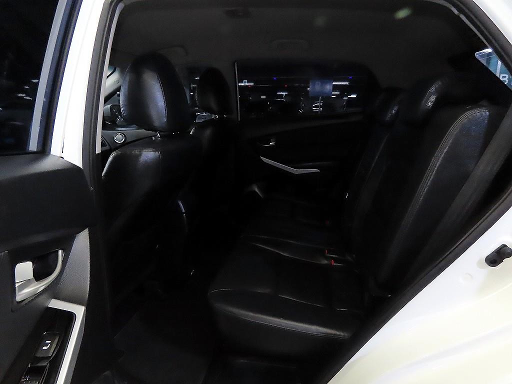 KG모빌리티(쌍용) 코란도 뉴스타일코란도C 2.2 RX 2WD 최고급형 이미지 7