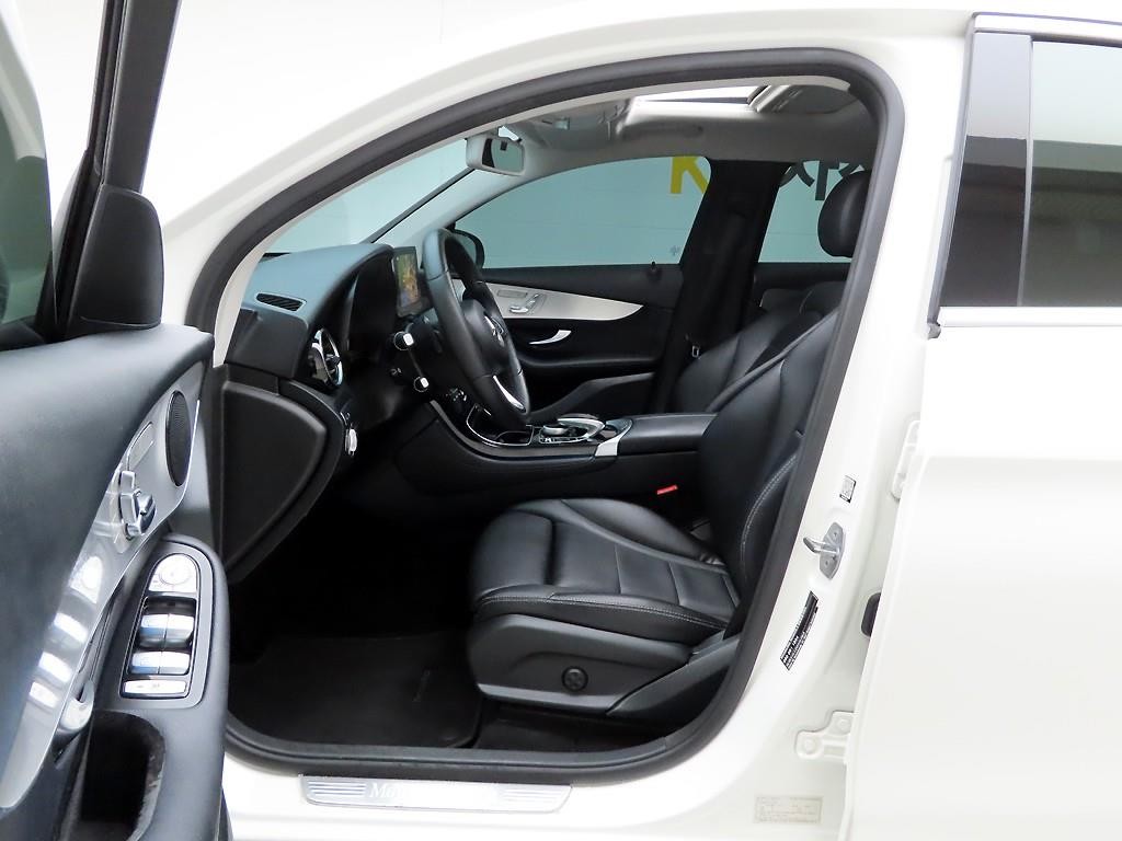 벤츠 GLC 클래스 GLC클래스 X253 GLC 220 d 4MATIC 쿠페 이미지 11