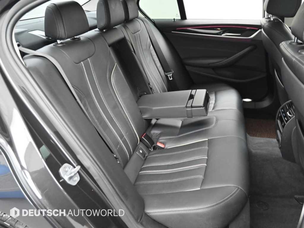 BMW 5시리즈 5시리즈 (G30) 520i 럭셔리 이미지 12