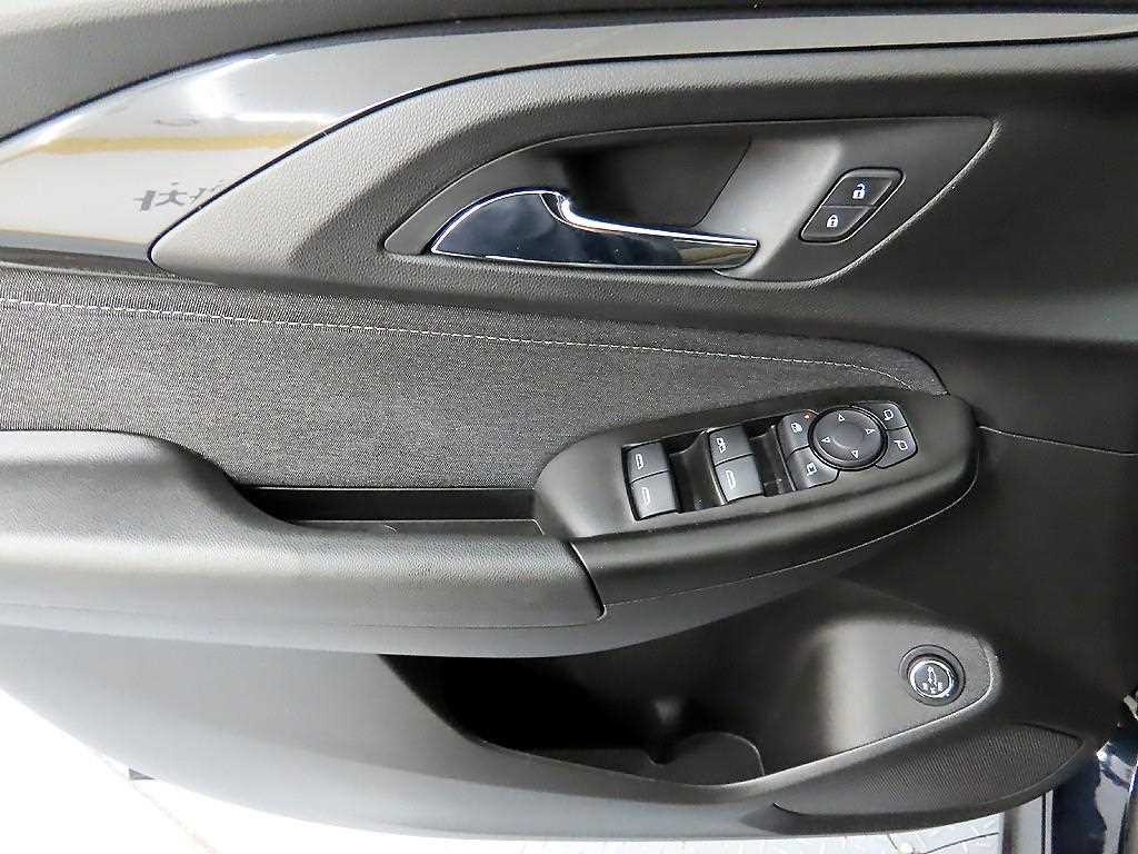 쉐보레 트레일블레이저 2WD 1.3 터보 가솔린 액티브 이미지 11