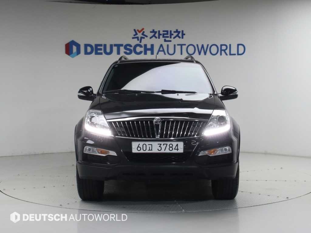 KG모빌리티(쌍용) 렉스턴 렉스턴W 2.0  4WD RX7 프레스티지 이미지 3