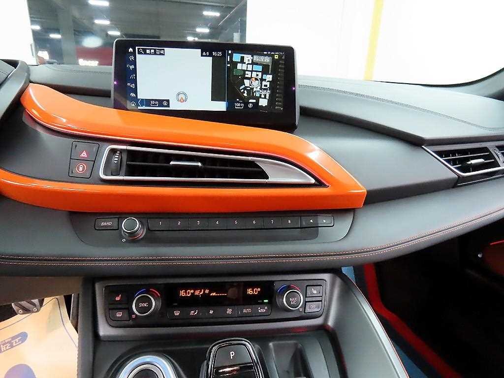 BMW i8 BMW i8 로드스터 이미지 12