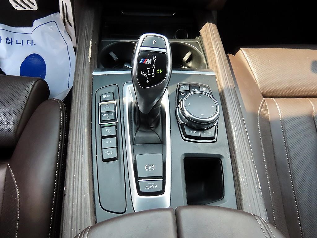 BMW X5 X5 (F15) xDrive M50d 이미지 11
