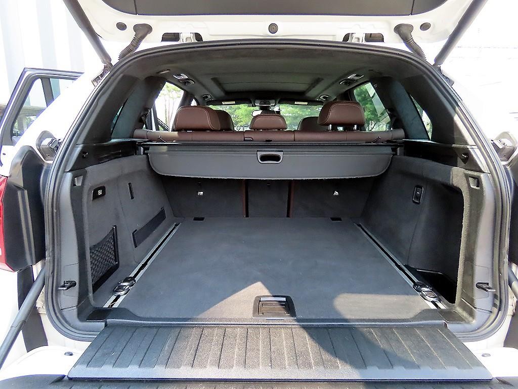 BMW X5 X5 (F15) xDrive M50d 이미지 17