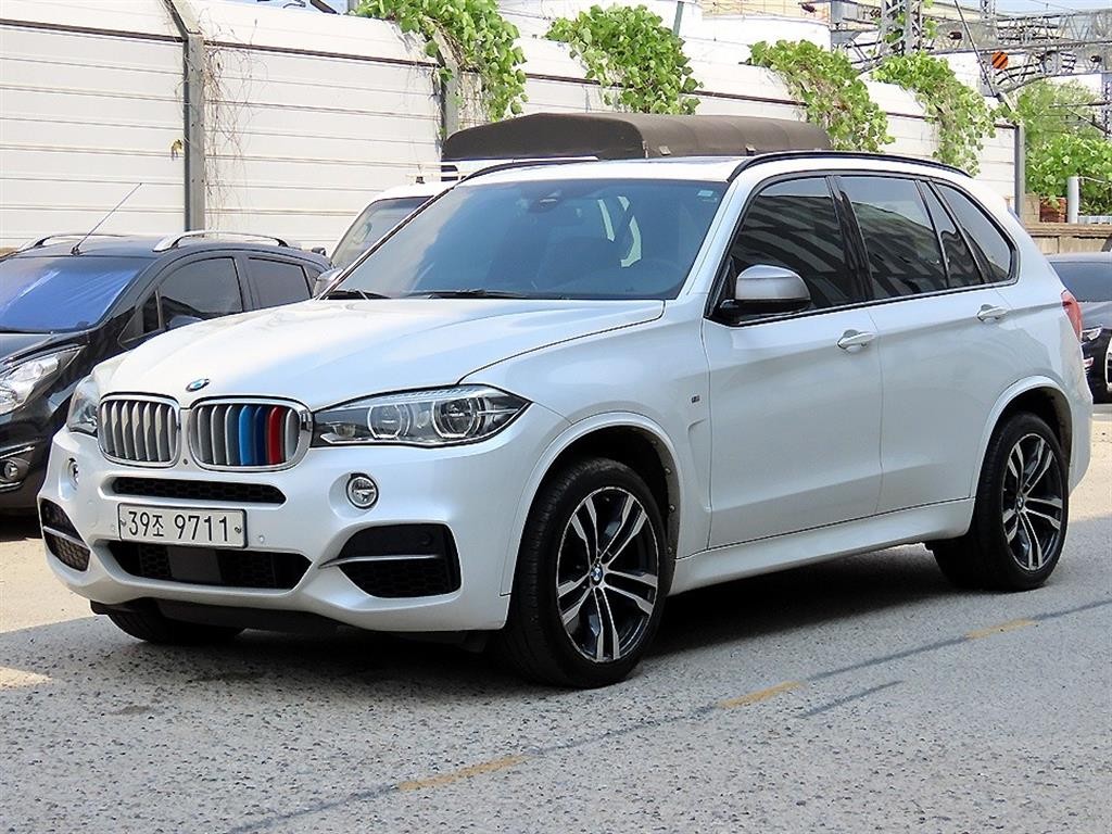 BMW X5 X5 (F15) xDrive M50d 이미지 2
