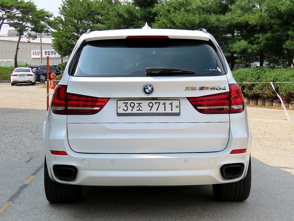 BMW X5 X5 (F15) xDrive M50d 이미지 4
