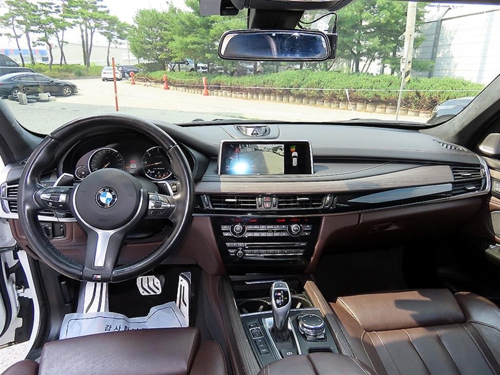 BMW X5 X5 (F15) xDrive M50d 이미지 7