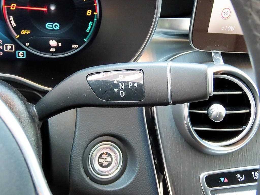 벤츠 GLC 클래스 GLC클래스 X253 GLC 300 e 4MATIC 쿠페 이미지 11